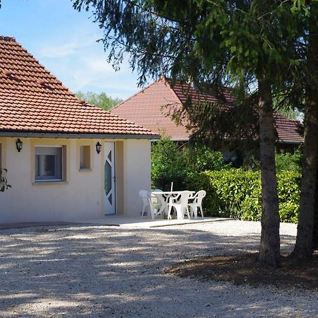 Gite Les Grands Pres Frontenard Exterior photo